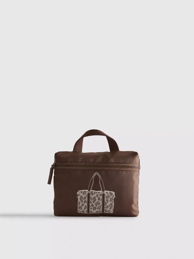 Foldaway weekender bag