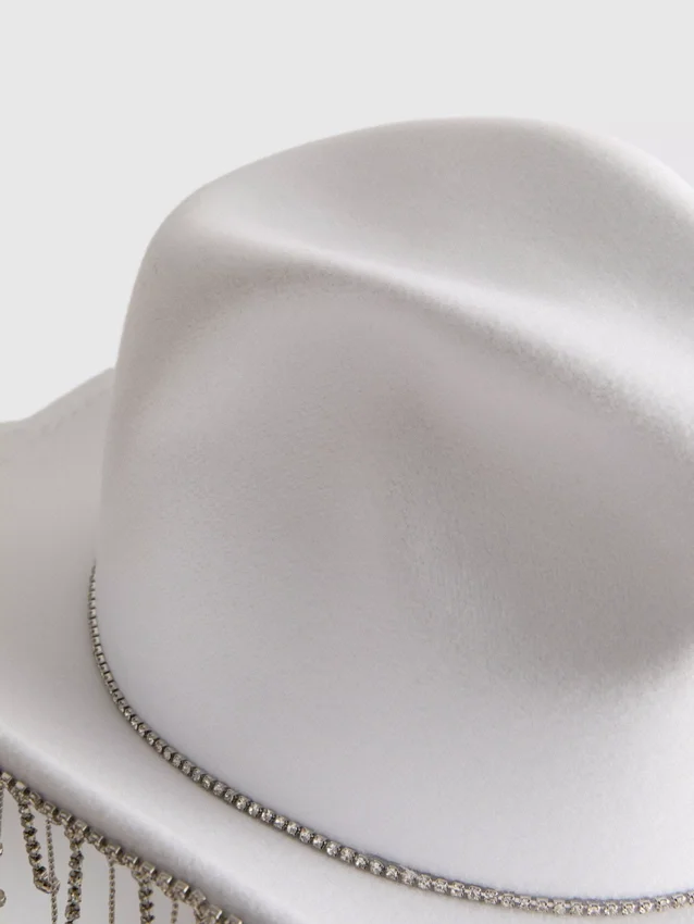 Fringed cowboy hat