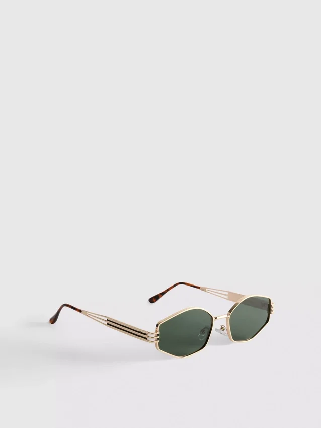 Geometric metal frame sunglasses