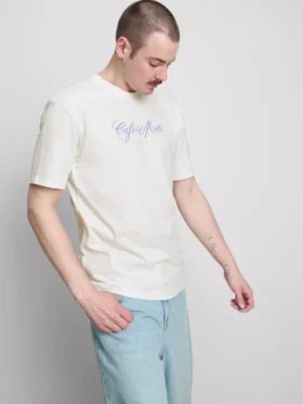 Graphic t-shirt
