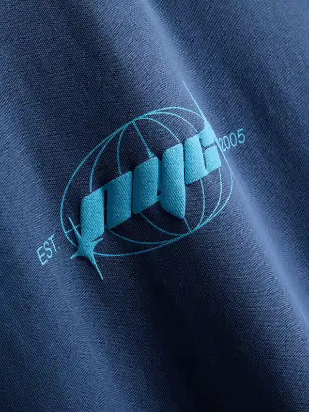 Graphic t-shirt