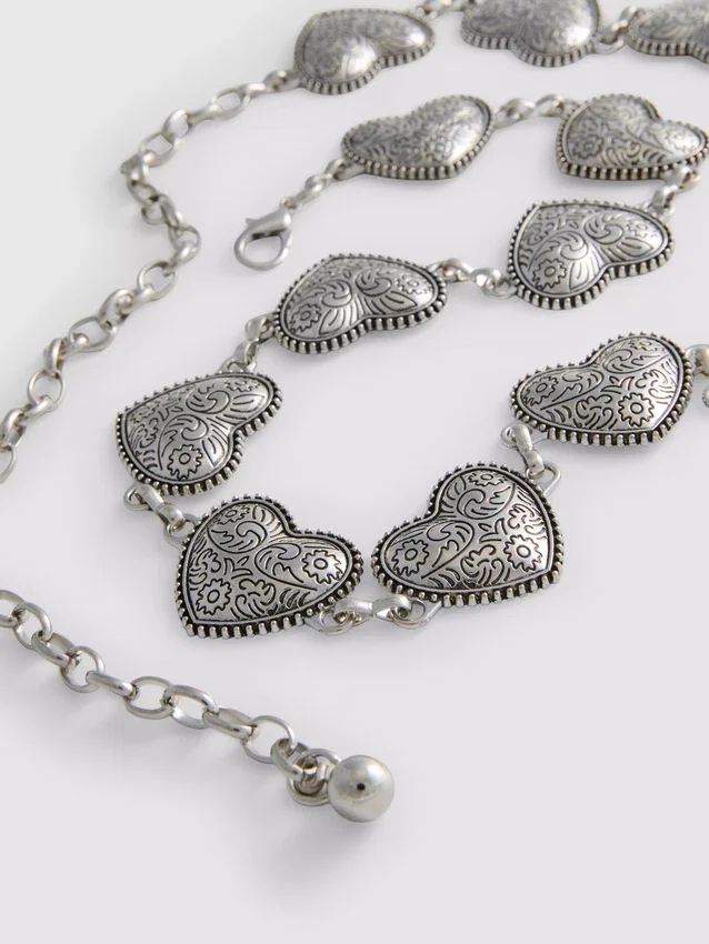 Heart chain belt
