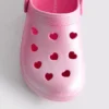 Heart clogs