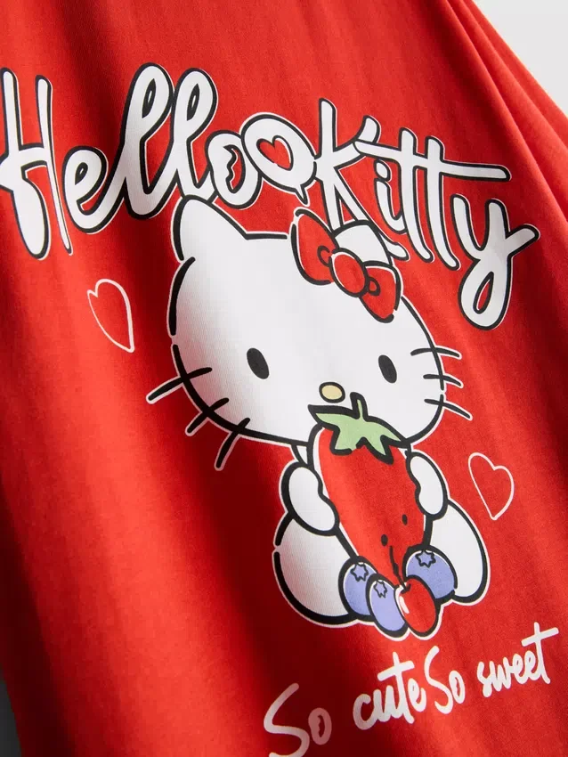 Hello kitty cotton relaxed strawberry tee