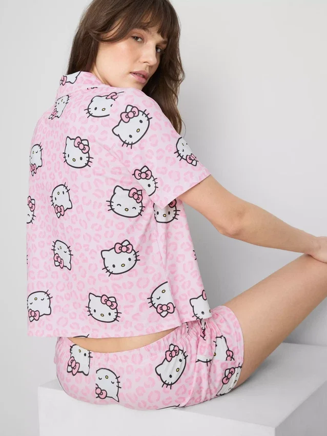 Hello kitty short boyfriend pajamas