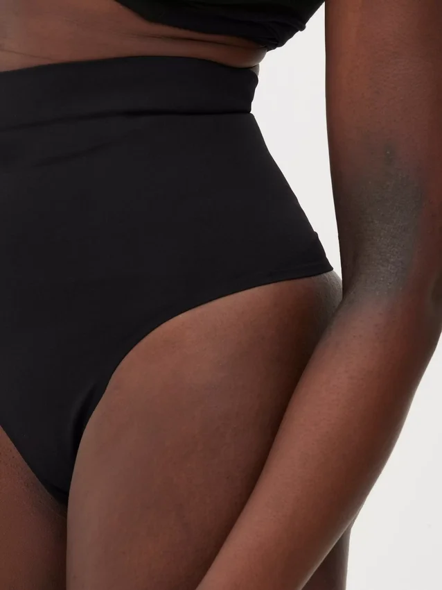 High waist seamless shapewear thong