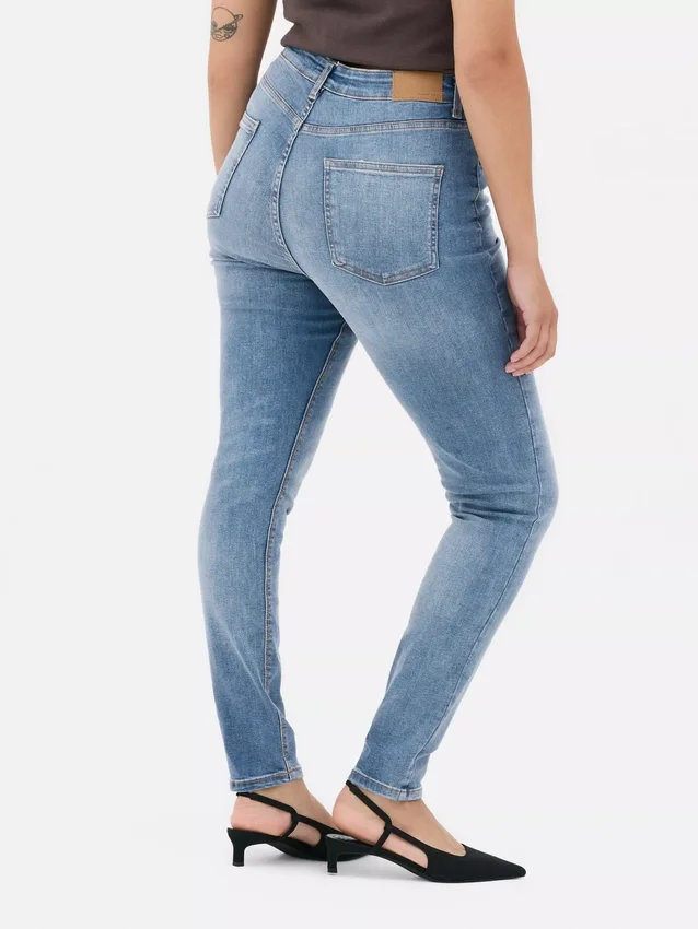 High waist skinny jeans