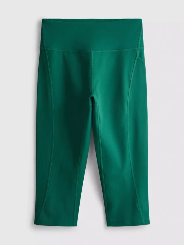 High waisted active capri leggings