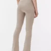 High-waisted active flared leggings