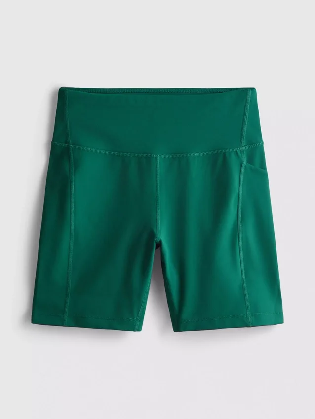 High-waisted active yoga shorts