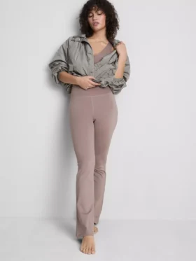 High waisted flared active leggings