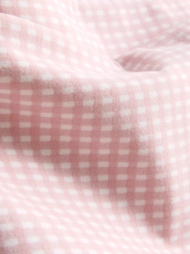 High waisted gingham active shorts
