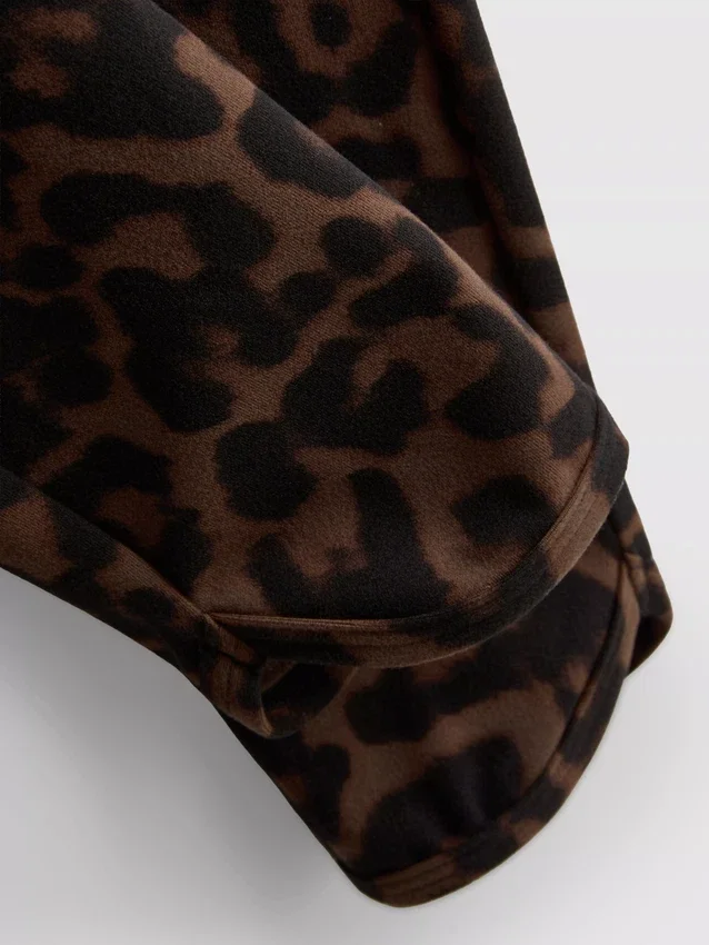 High waisted leopard active leggings