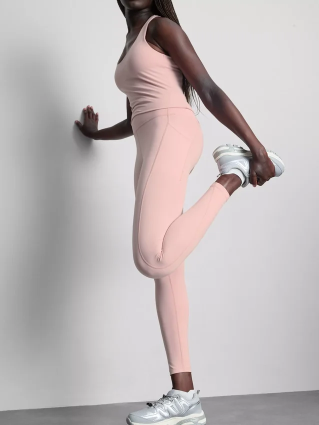 High-waisted maple active leggings