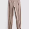 High-waisted maple active leggings