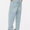 High-waisted relaxed jeans