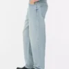 High-waisted relaxed jeans