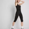 High-waisted smooth support active capri leggings