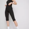 High-waisted smooth support active capri leggings