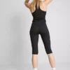 High-waisted smooth support active capri leggings
