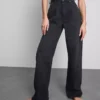 High-waisted straight-leg jeans
