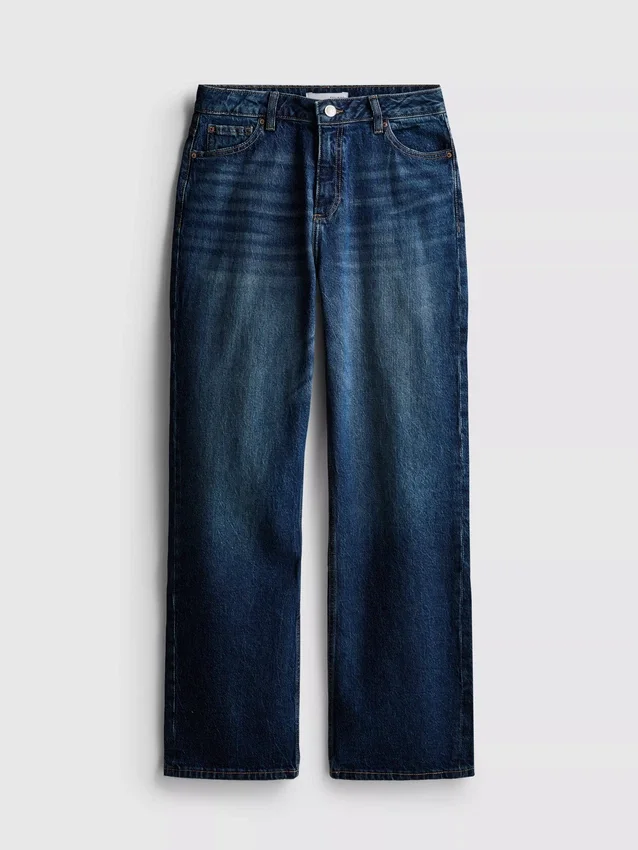 High-waisted straight-leg jeans