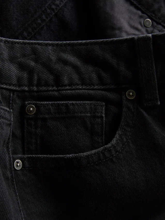 High-waisted straight-leg jeans