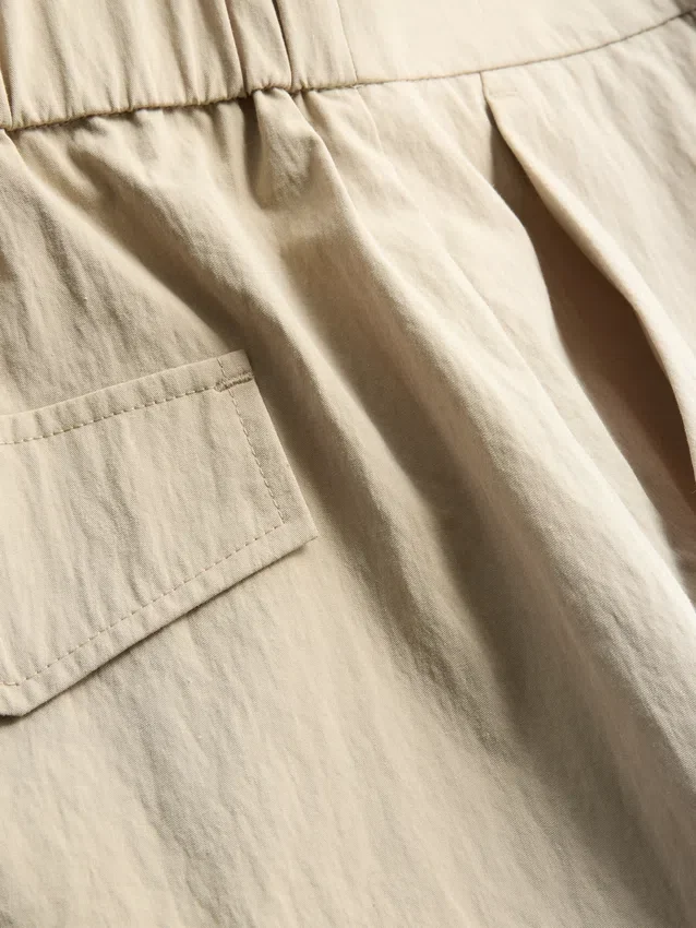 High waisted textured cruise shorts