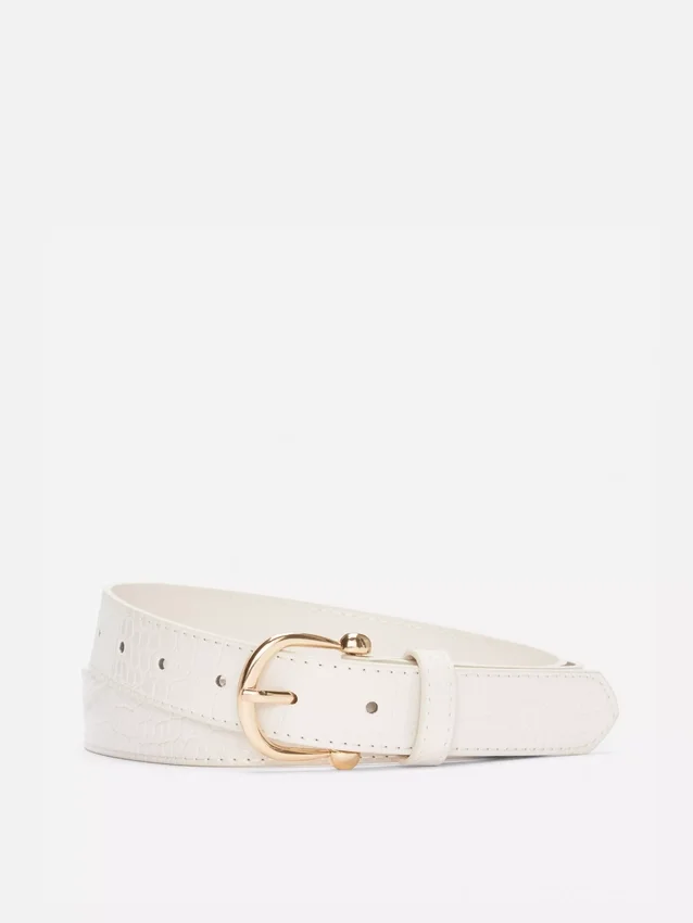 Horseshoe-buckle belt