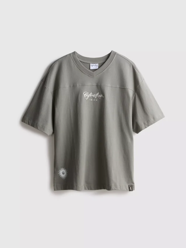 Ibiza v-neck t-shirt