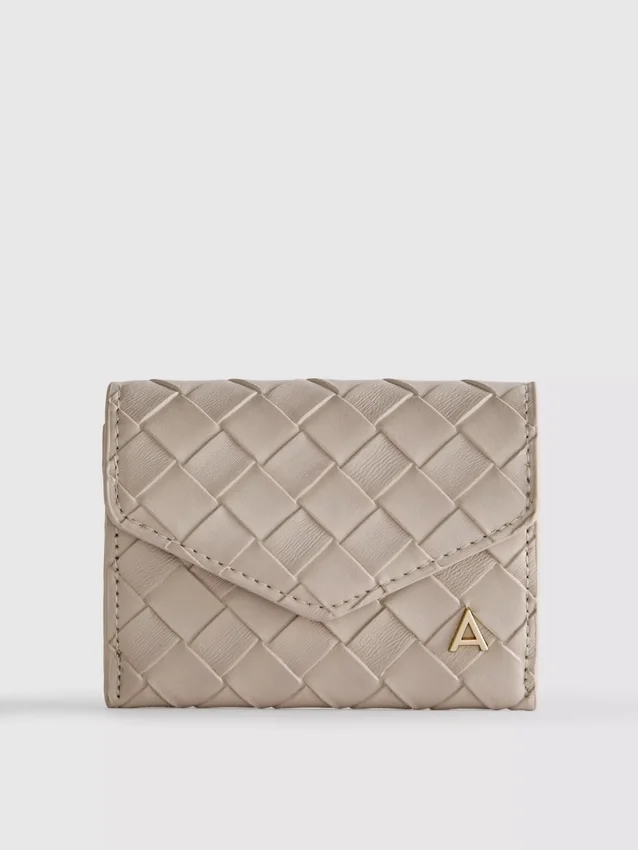Initial woven-effect wallet