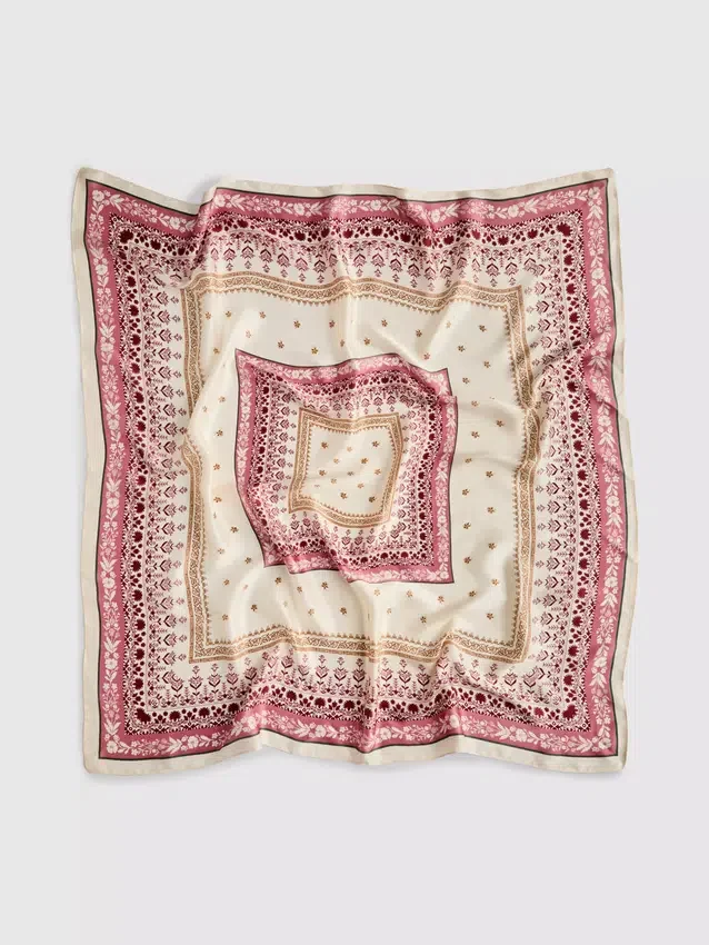 Jacquard scarf