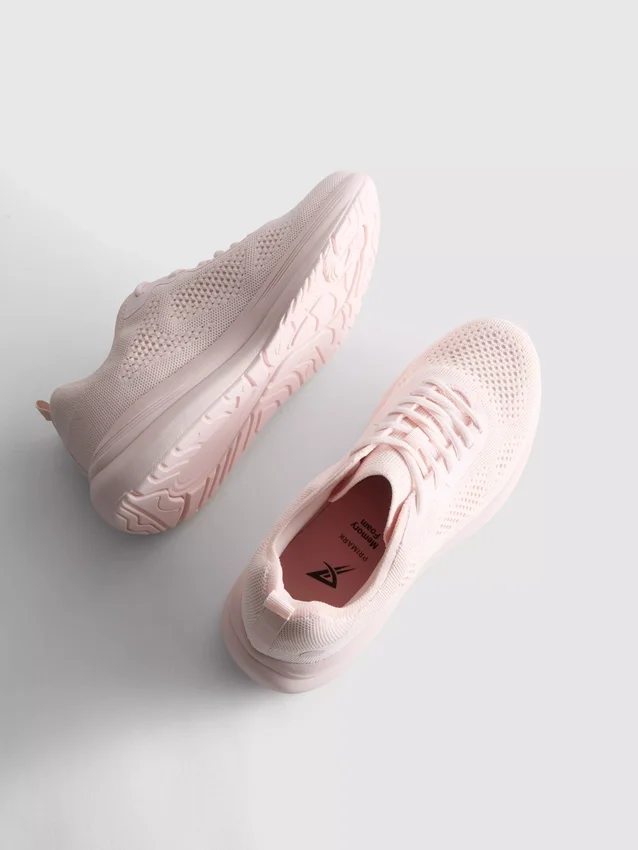 Knitted lace-up sneakers