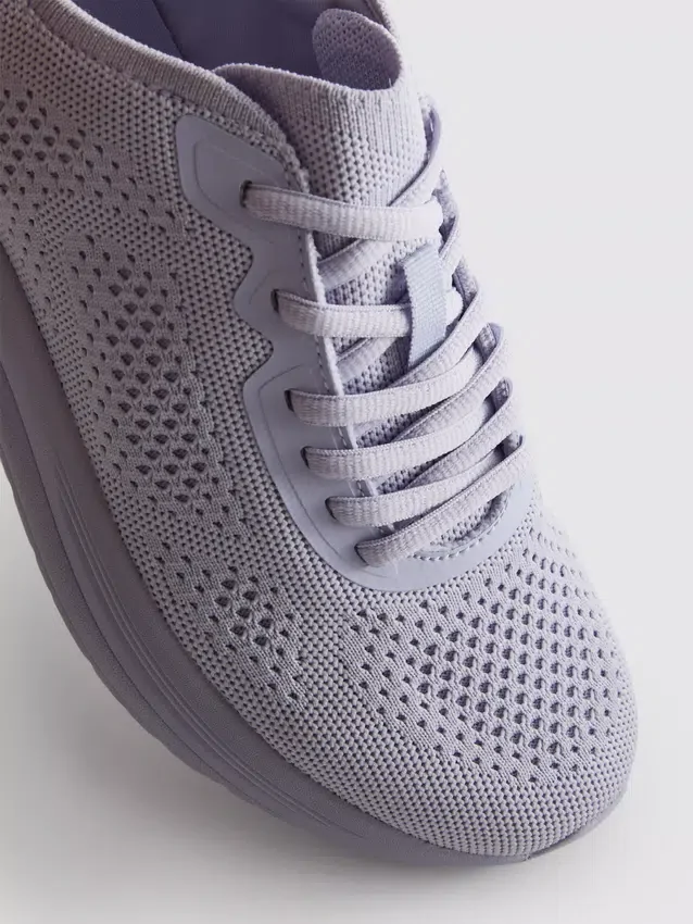 Knitted lace-up sneakers