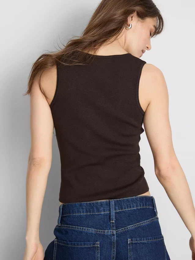 Knitted square neck tank top
