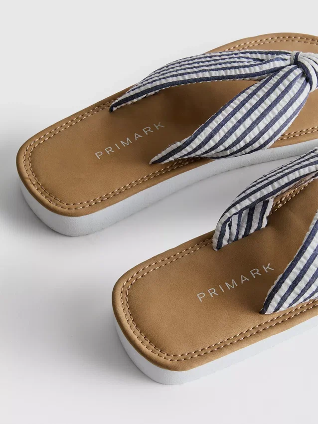 Knot-detail thong sandals