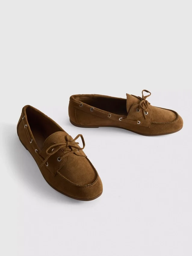 Lace-detail boat shoes