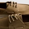 Lace-up boat shoes
