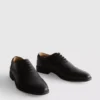 Lace-up oxford shoes