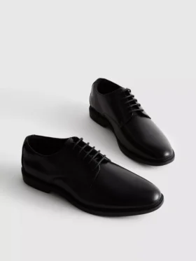 Lace up oxfords