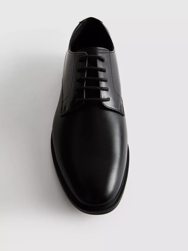 Lace up oxfords