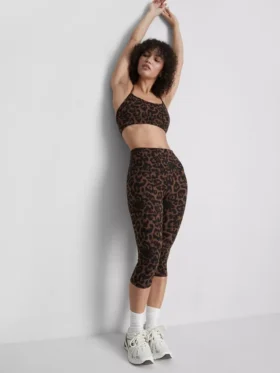 Leopard active capri leggings