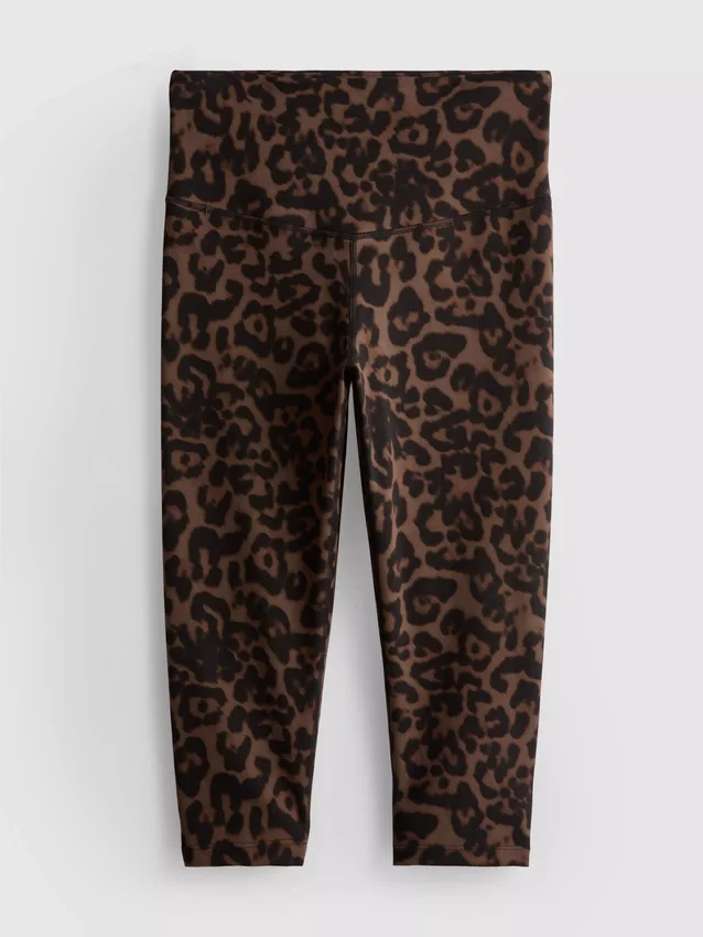Leopard active capri leggings