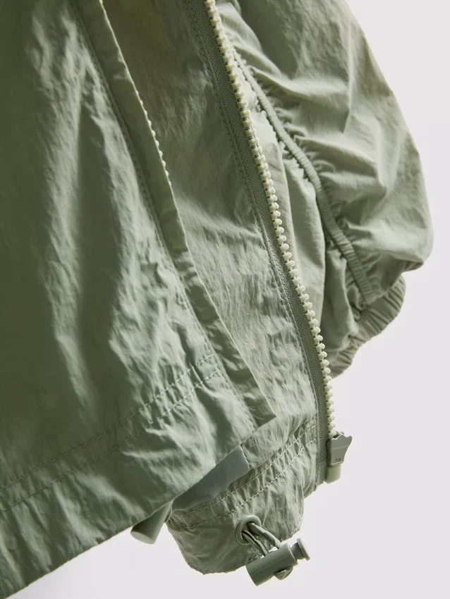 Lightweight ruched jacket