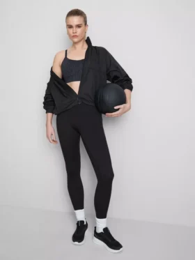 Lightweight running jacket