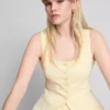 Lila scoop neck waistcoat