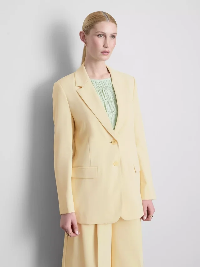 Lila single breasted blazer