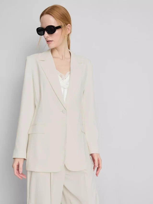 Lila single breasted blazer