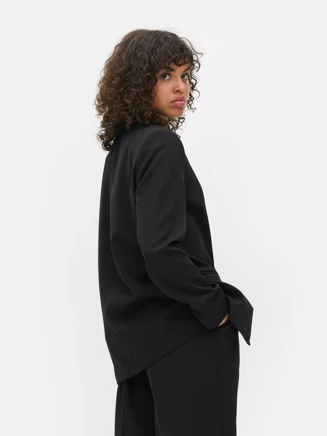 Lila single breasted blazer