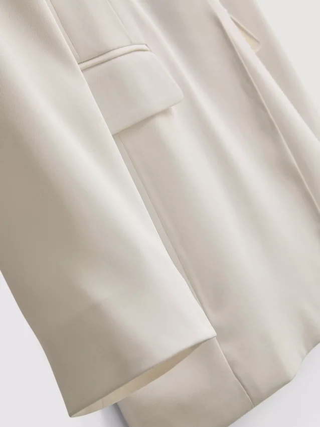 Lila single breasted blazer